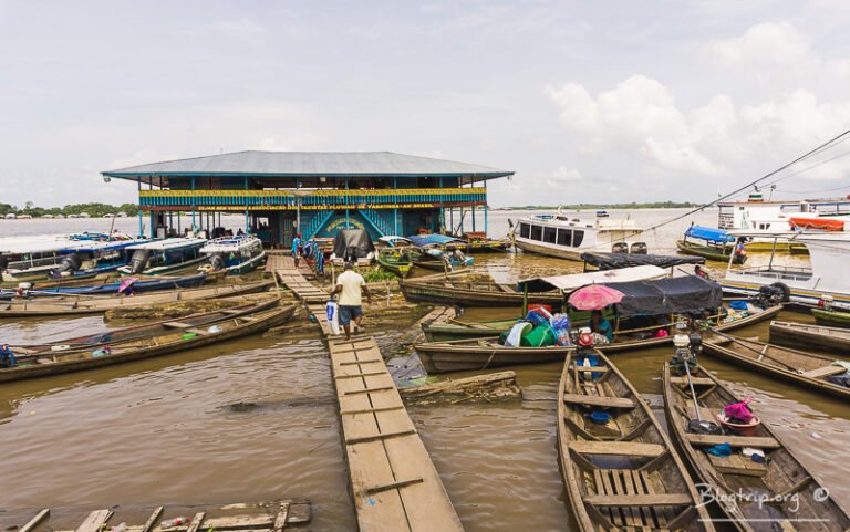 puerto-rio-amazonas-leticia-colombia